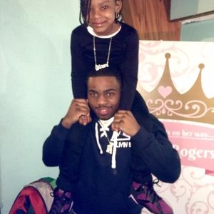 Meet your Posher, Dion